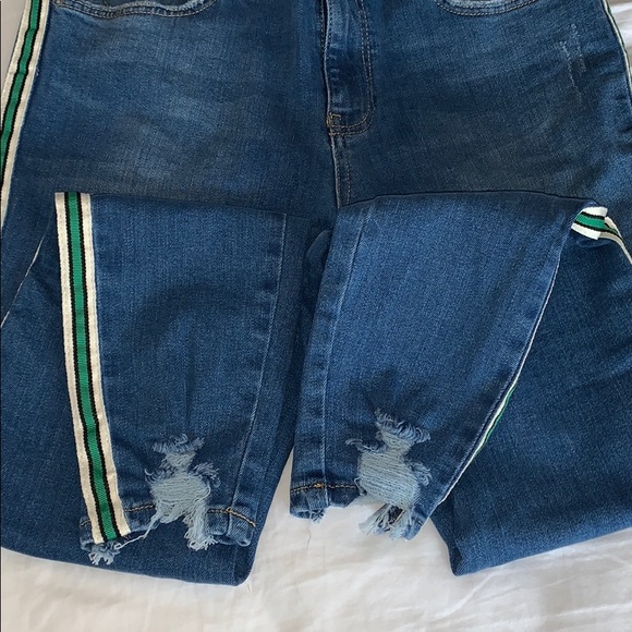 Zara // jeans with side stripes - Picture 4 of 8